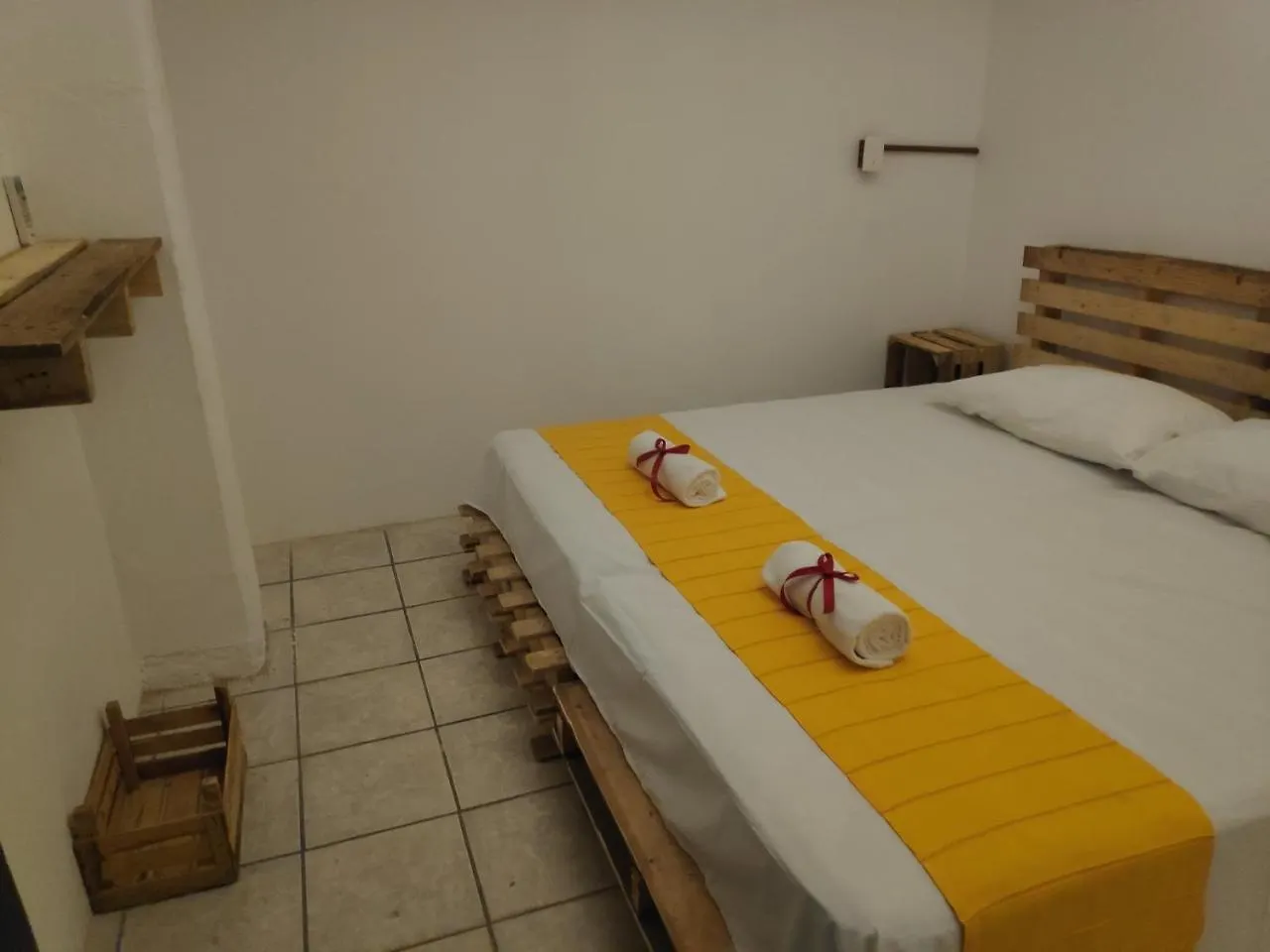 Morenita Linda Hostel Cancún