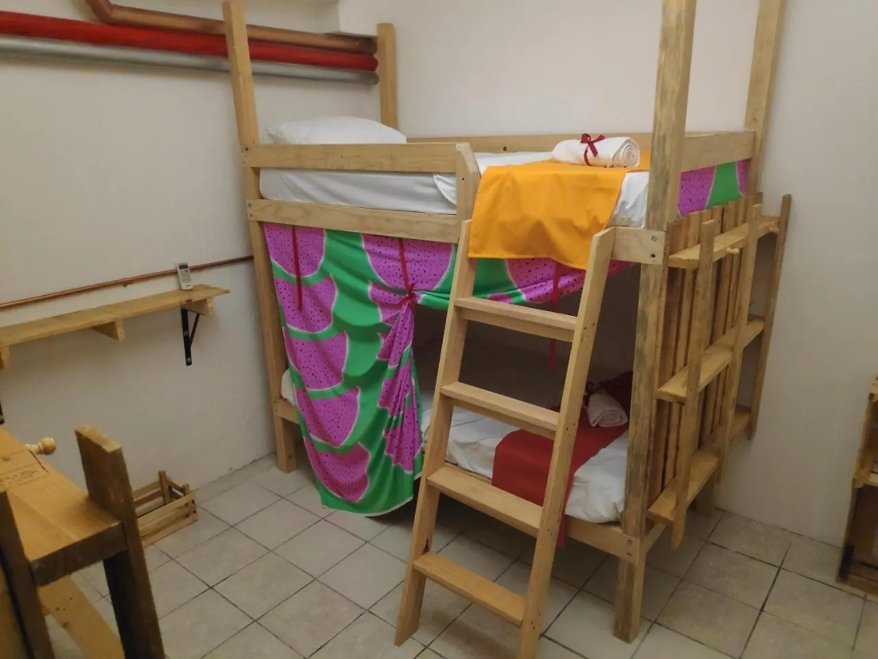 Morenita Linda Hostel Cancun