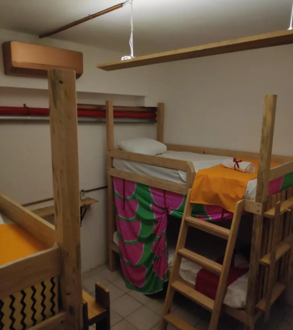 Morenita Linda Hostel Cancun Mexico